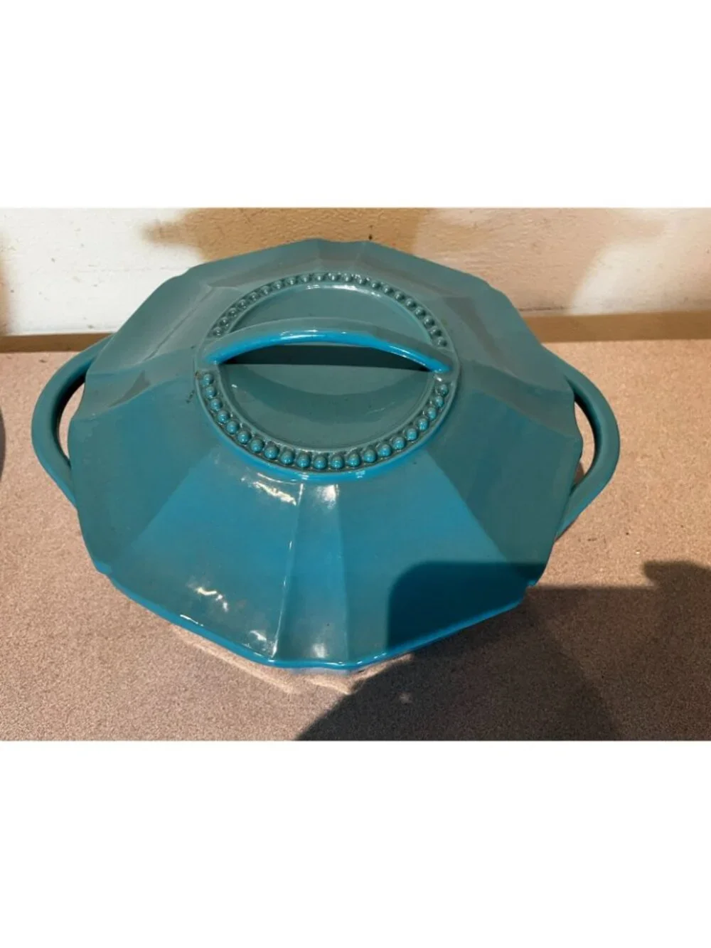 Issac Mizrahi Designer Blue Enamel Cast Iron 6 Quart Dutch Oven Lidded Pot